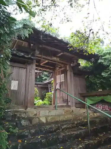 牟禮山観音禅寺の山門・神門