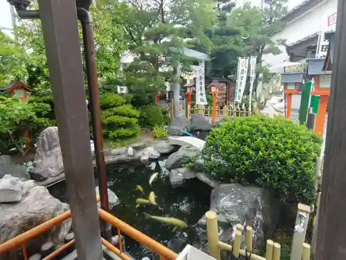 尾張猿田彦神社の庭園