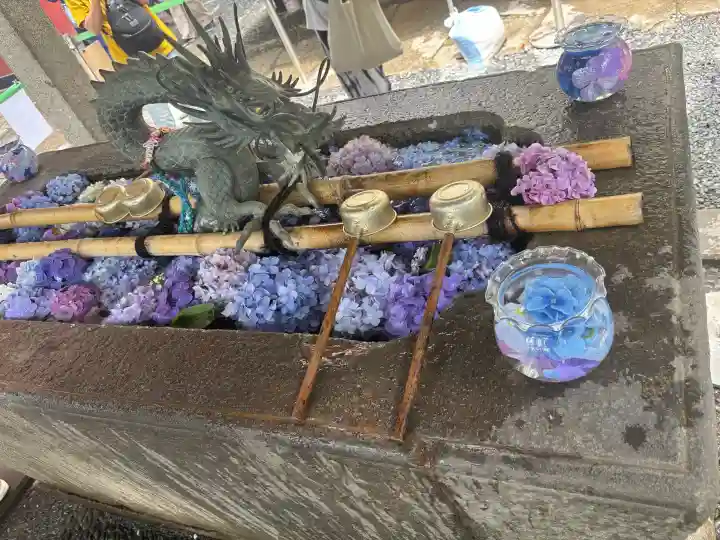 楽法寺(雨引観音)の{uncategorized: "未分類", other: "その他", undefined: "問題あり", building: "その他建物", grave: "お墓", sacred_gate: "鳥居", guardian: "狛犬", statue: "像", buddha: "仏像", history: "歴史", nature: "自然", garden: "庭園", animal: "動物", pagoda: "塔", temizu: "手水舎", mountain_gate: "山門・神門", sanctuary: "本殿・本堂", subordinate: "末社・摂社", art: "芸術", scenery: "景色", jizo: "地蔵", ema: "絵馬", goshuin: "御朱印", omikuji: "おみくじ", items: "授与品その他", amulet: "お守り", goshuincho: "御朱印帳", eats: "食事", festival: "お祭り", votive_dance: "神楽", shichigosan: "七五三参", wedding: "結婚式", experience: "体験その他", initially: "初詣", around: "周辺", anti_infection: "感染症対策"}