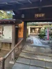 教善寺の山門