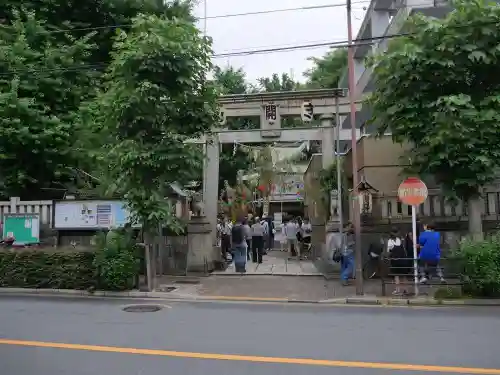 小野照崎神社の鳥居