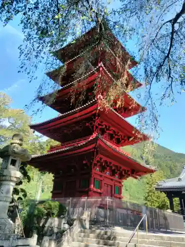 久遠寺の塔