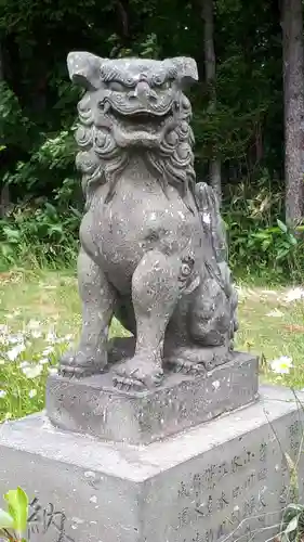 聚富神社の狛犬