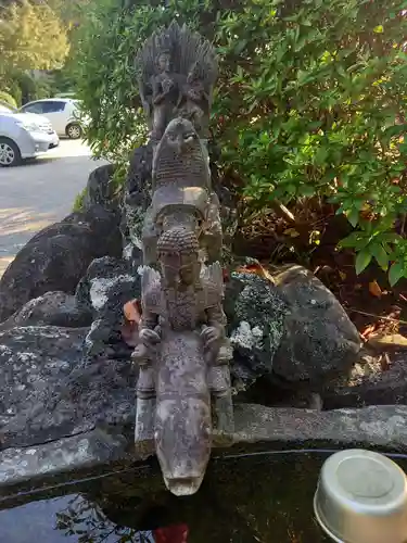 久米寺の手水舎