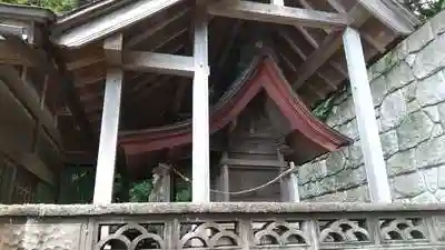 関本下八幡神社の建物その他