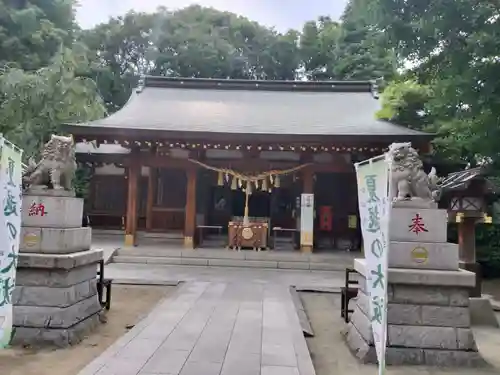 新田神社の本殿・本堂