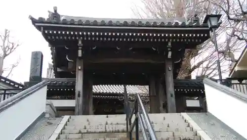 日蓮宗諏訪山大圓寺の山門