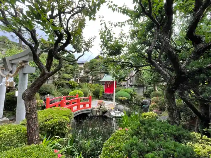 菅原神社の庭園