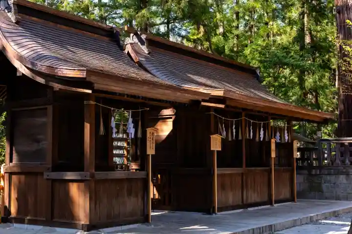 諏訪大社下社秋宮(長野県)