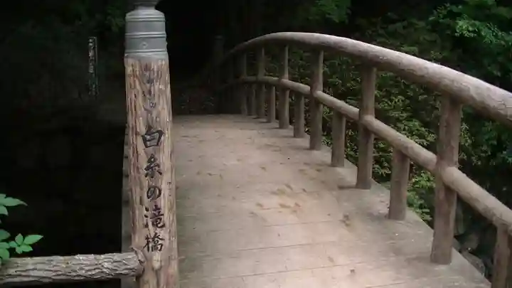 白根神社のその他建物