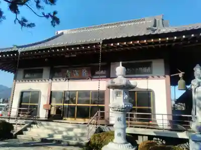 龍澤寺の本殿・本堂