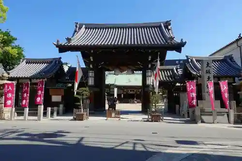 大阪天満宮の山門