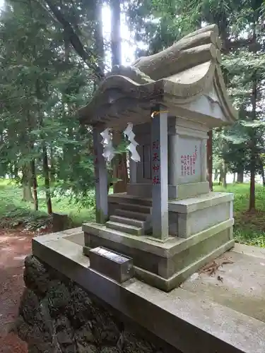 冨士御室浅間神社の末社