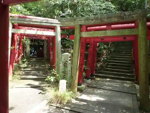 丸山稲荷神社の鳥居