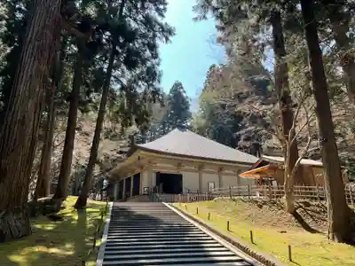 中尊寺の本殿・本堂