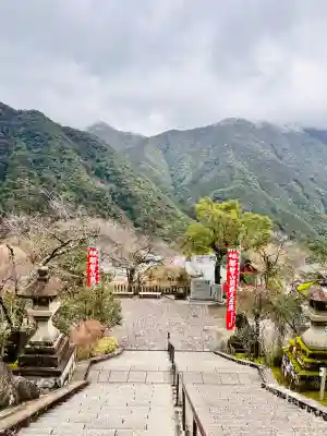 熊野那智大社(和歌山県)