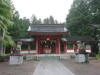 冨士御室浅間神社の本殿・本堂