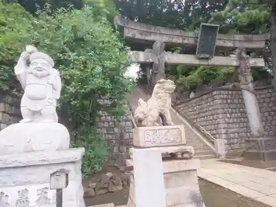 品川神社の鳥居