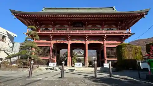甲斐善光寺(山梨県)