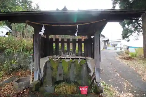 山家神社の手水舎