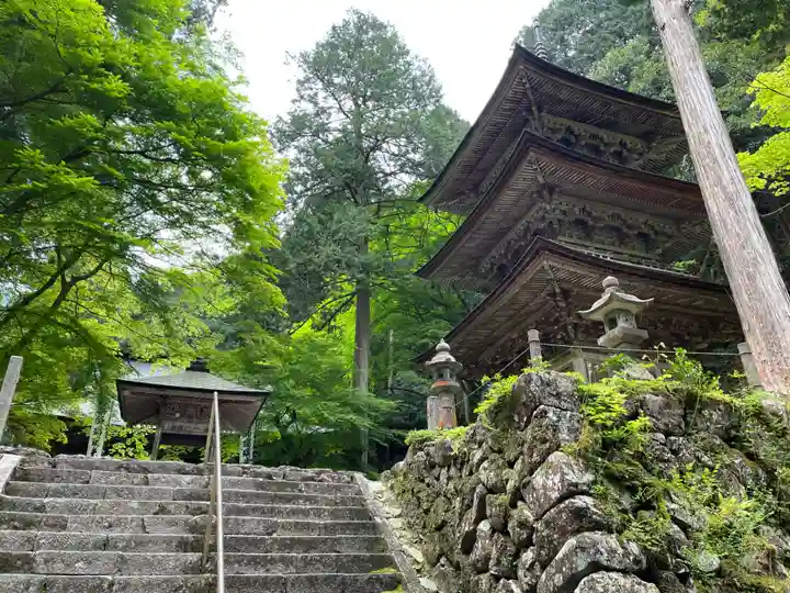横蔵寺(岐阜県)