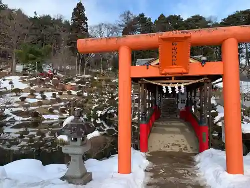 榊山稲荷神社の鳥居