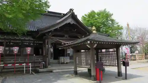 倶利迦羅不動寺山頂本堂の本殿・本堂