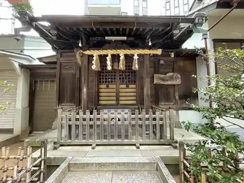 八幡神社の本殿・本堂