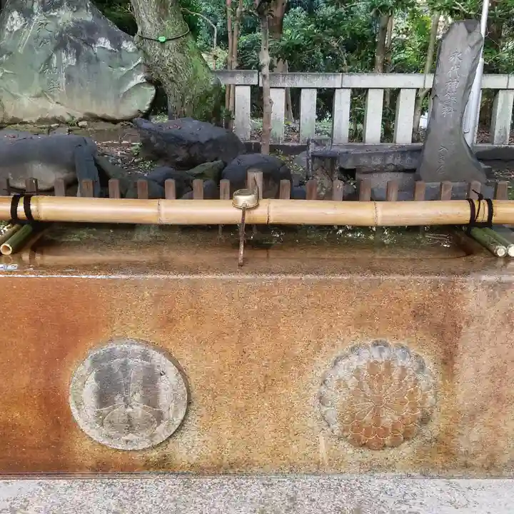 牛嶋神社の手水舎