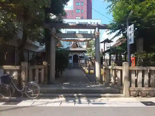 縣神社の鳥居