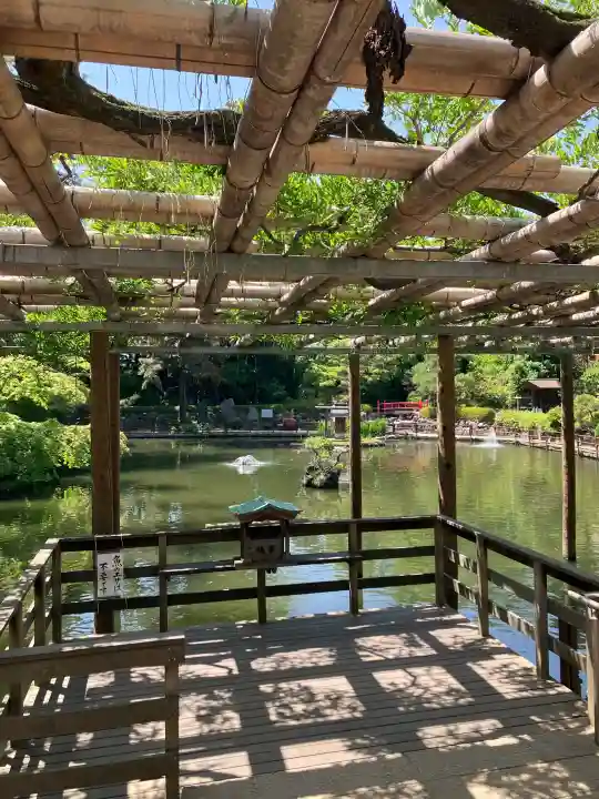 越ヶ谷久伊豆神社の{uncategorized: "未分類", other: "その他", undefined: "問題あり", building: "その他建物", grave: "お墓", sacred_gate: "鳥居", guardian: "狛犬", statue: "像", buddha: "仏像", history: "歴史", nature: "自然", garden: "庭園", animal: "動物", pagoda: "塔", temizu: "手水舎", mountain_gate: "山門・神門", sanctuary: "本殿・本堂", subordinate: "末社・摂社", art: "芸術", scenery: "景色", jizo: "地蔵", ema: "絵馬", goshuin: "御朱印", omikuji: "おみくじ", items: "授与品その他", amulet: "お守り", goshuincho: "御朱印帳", eats: "食事", festival: "お祭り", votive_dance: "神楽", shichigosan: "七五三参", wedding: "結婚式", experience: "体験その他", initially: "初詣", around: "周辺", anti_infection: "感染症対策"}