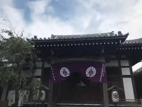 覚證寺の本殿・本堂