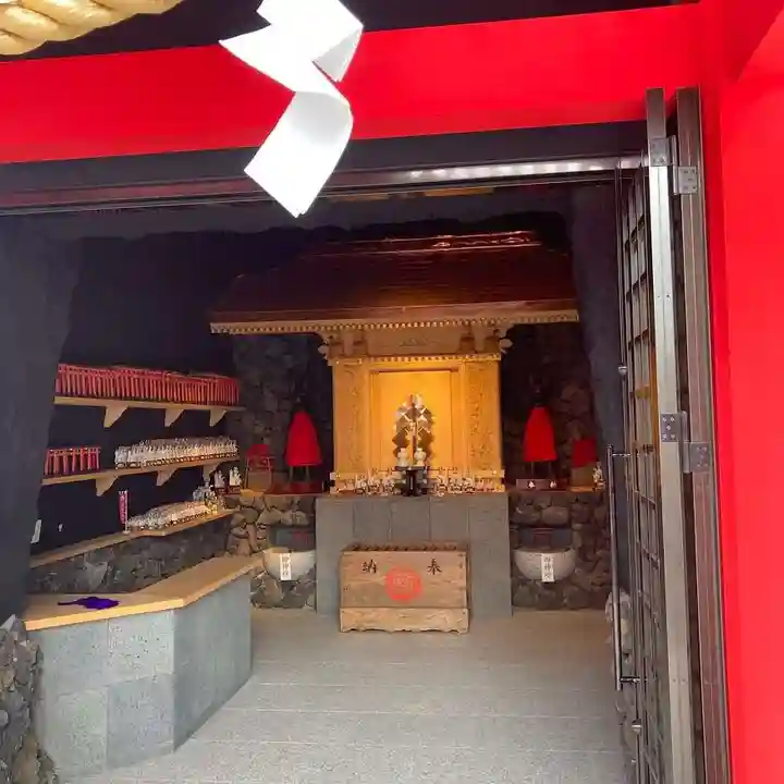 東京羽田 穴守稲荷神社の本殿・本堂