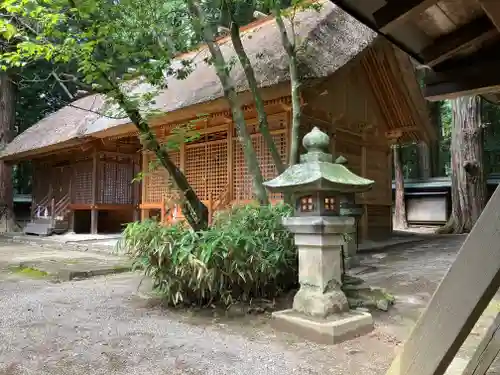 諏訪大社下社秋宮(長野県)