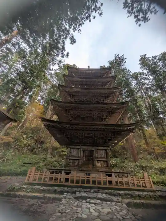 出羽神社(出羽三山神社)~三神合祭殿~(山形県)