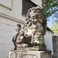 稲荷神社の狛犬