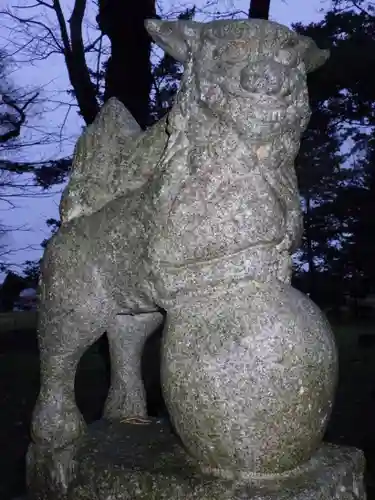 真龍神社の狛犬