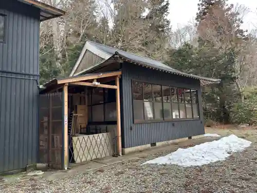 西照神社の建物その他