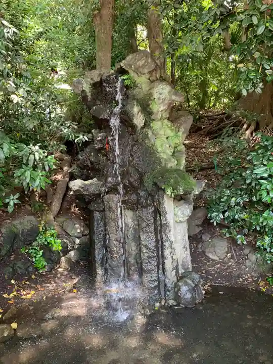 谷保天満宮の庭園