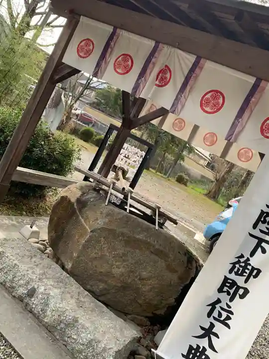 染羽天石勝神社(島根県)