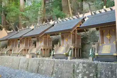 天河大辨財天社の末社・摂社