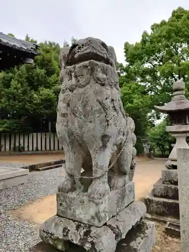 亀山神社の狛犬