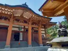 乙寳寺の建物その他