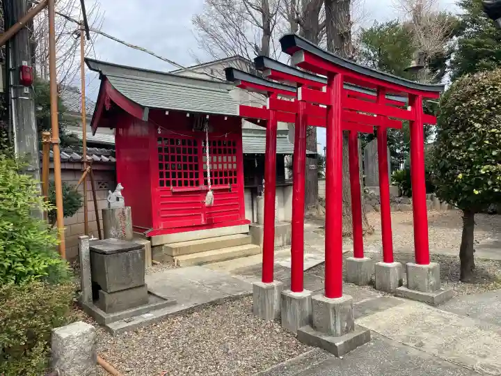 香取神社の{uncategorized: "未分類", other: "その他", undefined: "問題あり", building: "その他建物", grave: "お墓", sacred_gate: "鳥居", guardian: "狛犬", statue: "像", buddha: "仏像", history: "歴史", nature: "自然", garden: "庭園", animal: "動物", pagoda: "塔", temizu: "手水舎", mountain_gate: "山門・神門", sanctuary: "本殿・本堂", subordinate: "末社・摂社", art: "芸術", scenery: "景色", jizo: "地蔵", ema: "絵馬", goshuin: "御朱印", omikuji: "おみくじ", items: "授与品その他", amulet: "お守り", goshuincho: "御朱印帳", eats: "食事", festival: "お祭り", votive_dance: "神楽", shichigosan: "七五三参", wedding: "結婚式", experience: "体験その他", initially: "初詣", around: "周辺", anti_infection: "感染症対策"}