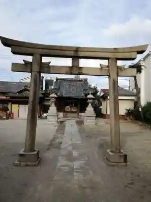 八幡神社の鳥居