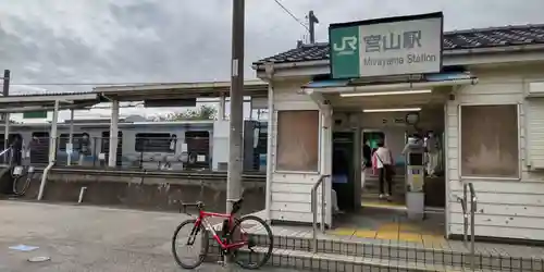 寒川神社の周辺