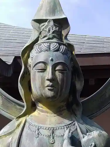 星谷寺の仏像