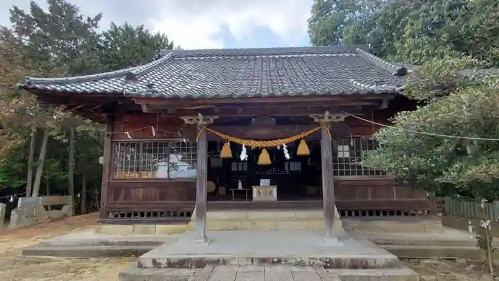 厳神社の本殿・本堂