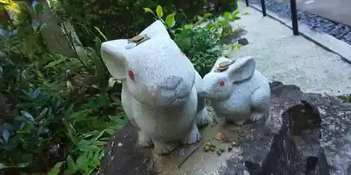 岡崎神社の狛犬