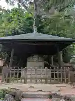 湯釜薬師の{uncategorized: "未分類", other: "その他", undefined: "問題あり", building: "その他建物", grave: "お墓", sacred_gate: "鳥居", guardian: "狛犬", statue: "像", buddha: "仏像", history: "歴史", nature: "自然", garden: "庭園", animal: "動物", pagoda: "塔", temizu: "手水舎", mountain_gate: "山門・神門", sanctuary: "本殿・本堂", subordinate: "末社・摂社", art: "芸術", scenery: "景色", jizo: "地蔵", ema: "絵馬", goshuin: "御朱印", omikuji: "おみくじ", items: "授与品その他", amulet: "お守り", goshuincho: "御朱印帳", eats: "食事", festival: "お祭り", votive_dance: "神楽", shichigosan: "七五三参", wedding: "結婚式", experience: "体験その他", initially: "初詣", around: "周辺", anti_infection: "感染症対策"}